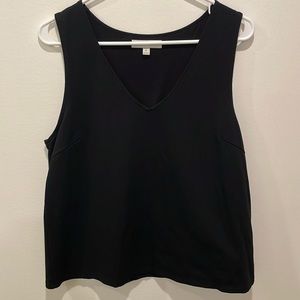 Eri + Ali M black V neck top